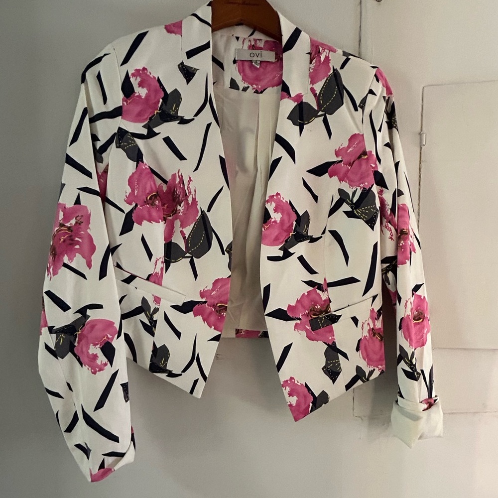 Ovi Pink and White Floral Blazer